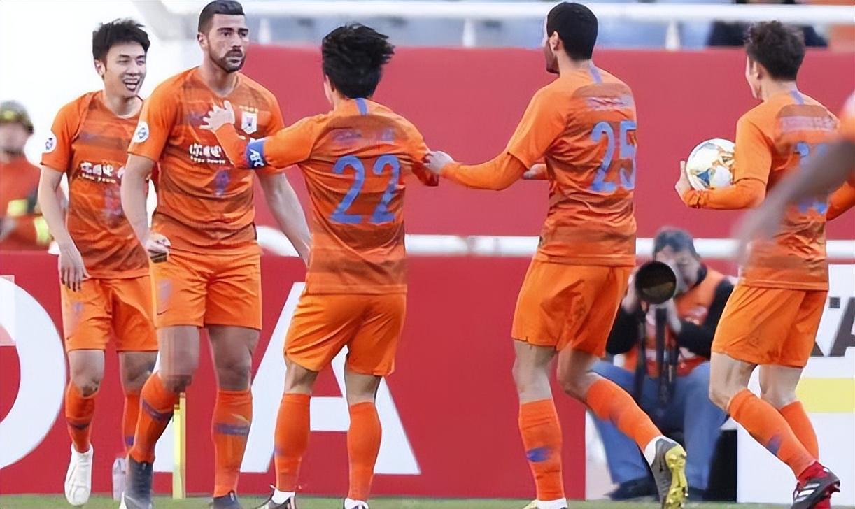 九游体育-他刚刚入选邵佳一国足，就有望成为鲁能指挥官位置黑马，值得期待